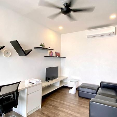 Landmark Residence 2, Studio For 2 Pax, High Floor, Nice View, Free Parking, Budget Stay Kajang Exterior photo
